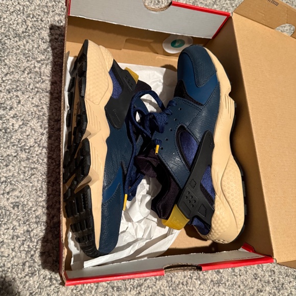 Nike hurachae - Picture 2 of 3